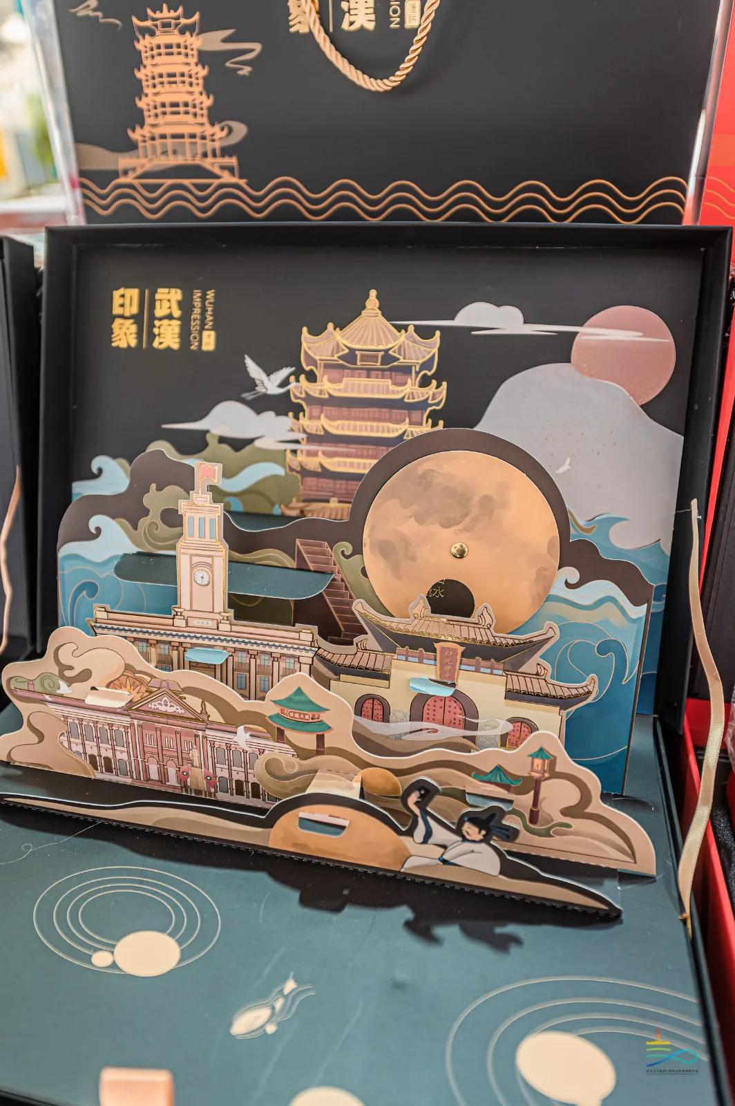 *风汉**国潮、精美汉绣已就位,江汉路五一等你来打卡