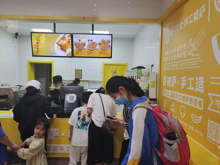 披萨店生意惨淡,披萨店如何经营