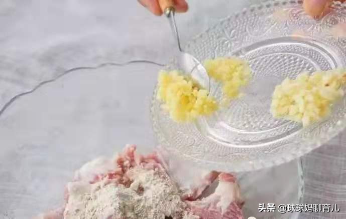 六个月的宝宝缺铁缺钙怎么吃,宝宝缺铁缺钙该吃什么辅食