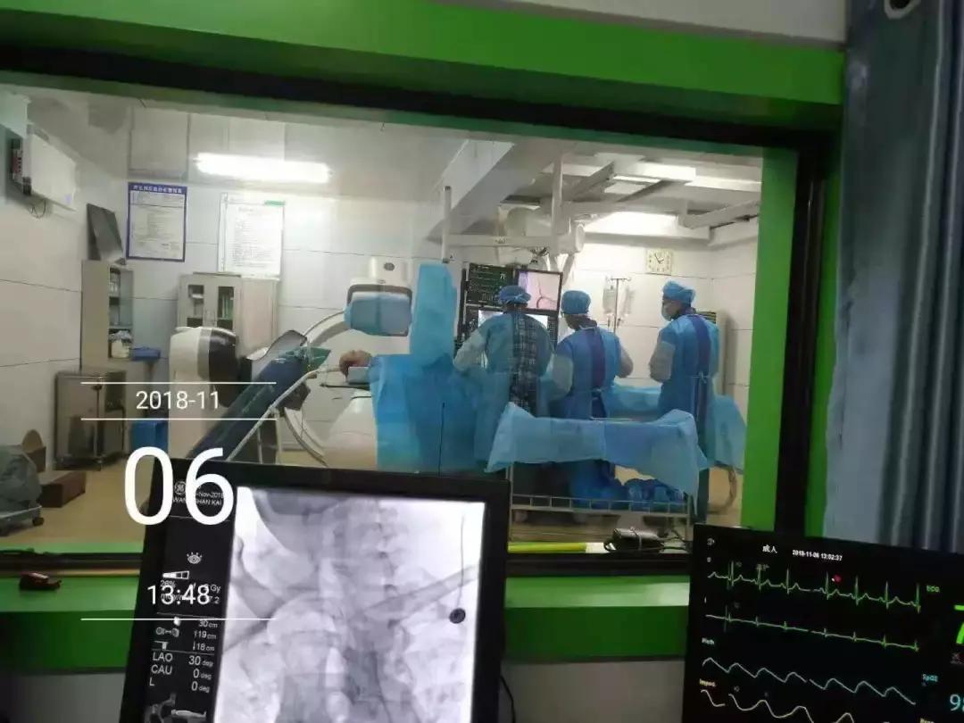 血管狭窄百分之五十吃药控制病情,血管狭窄有办法逆转吗视频