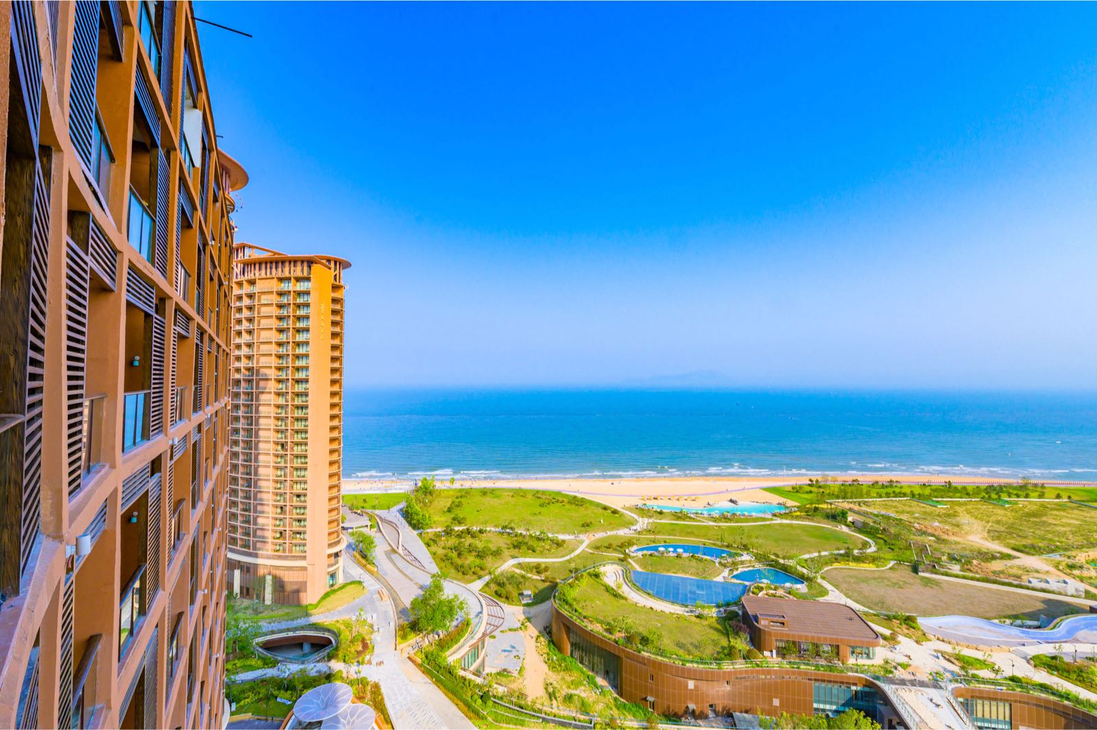 青岛红树林度假世界位置在哪里,青岛哪里适合周末休闲度假的地方