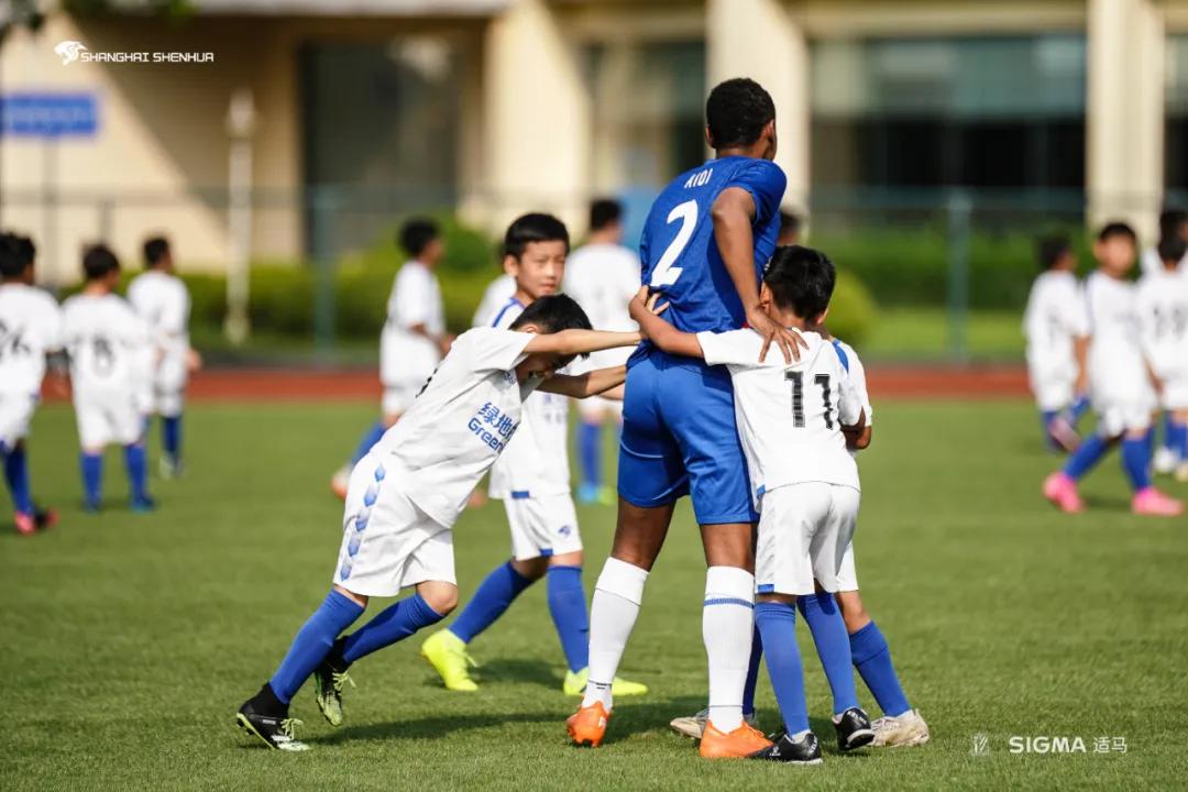 种下一颗梦想的种子关于足球,种下一粒青春的种子