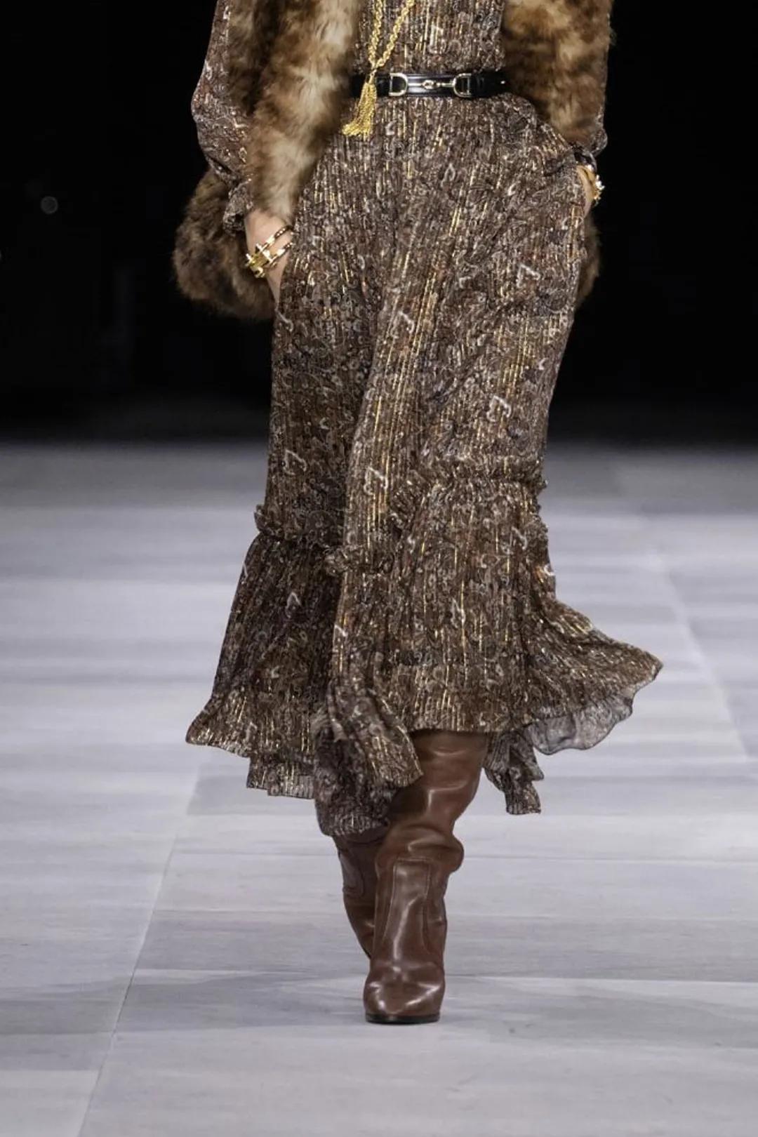 c4n绉嬪啲鎼厤,c4n闈村瓙鎼厤