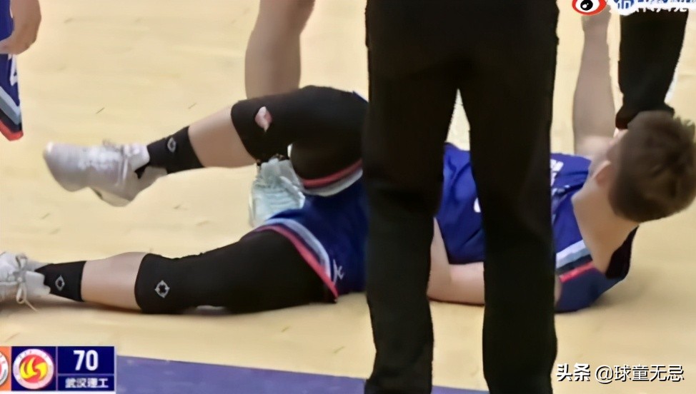 太狠！球场上惊现这一危险动作！现在打球都变这么狠的吗？