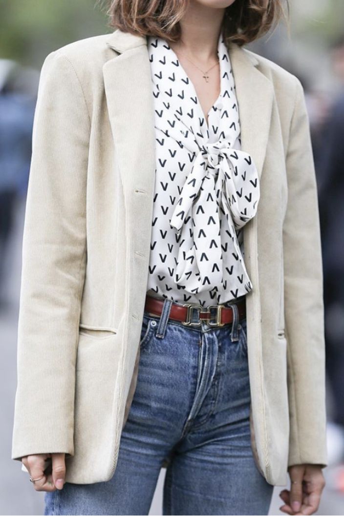 孙艺珍郑丽媛同步营业该看谁？小孩才做选择她们的西装我都要