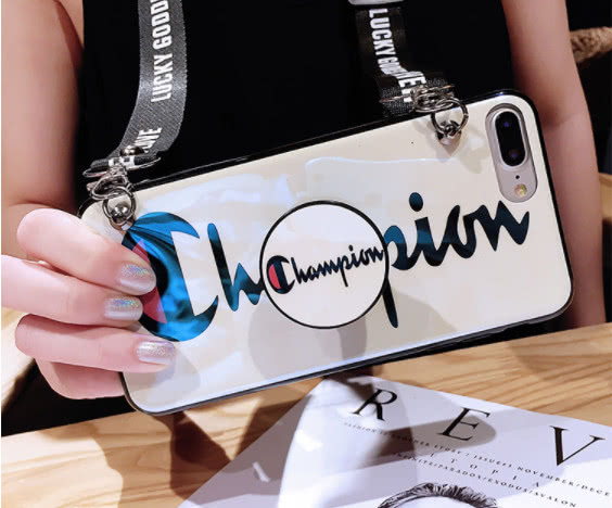 夏天不沾手汗的手机壳,夏天玩游戏不发烫的手机壳