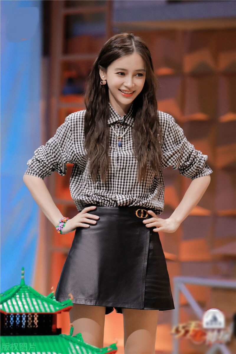 秋高气爽的季节穿什么衣服,秋高气爽服装