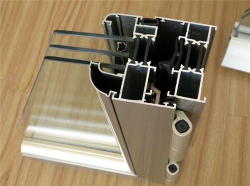 24砖墙和断桥铝哪个保温隔热好,断桥铝门窗保温性能等级划分