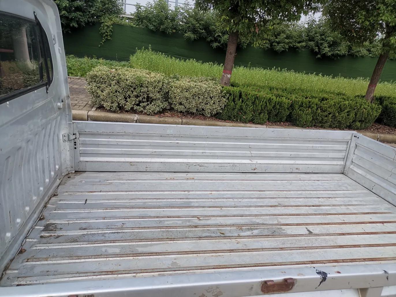 2012年东风小康c37,2017年东风小康c32什么配置