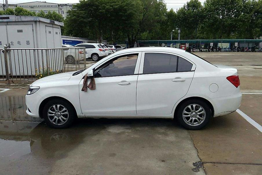 长安悦翔V3质量怎么样,长安悦翔v3在售是哪款车型