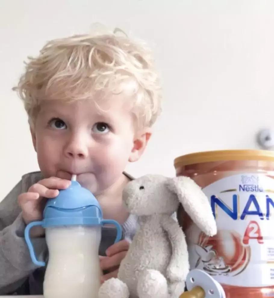 最会选的新生代妈妈，为什么偏偏中意这款A*奶2**粉？