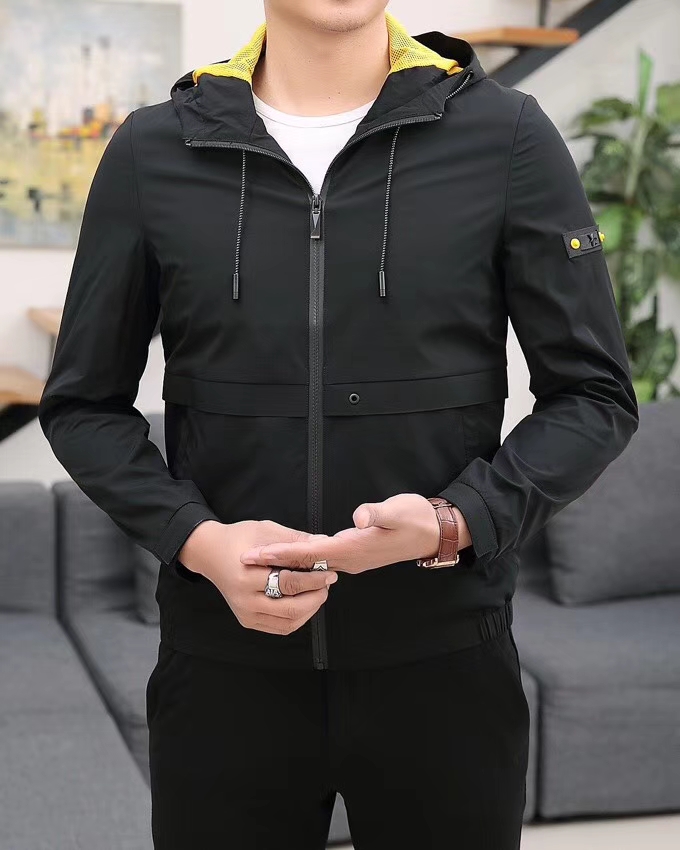 古驰巴宝莉男装,古驰花纹外衣