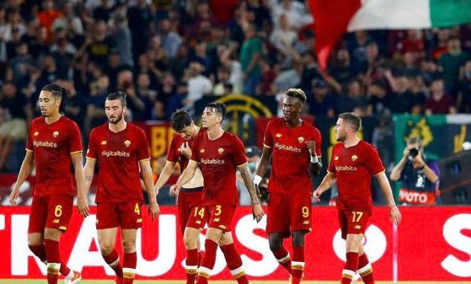 穆式罗马，豪取六连胜！5-1大胜中央陆军，球迷：确定不是皇马？