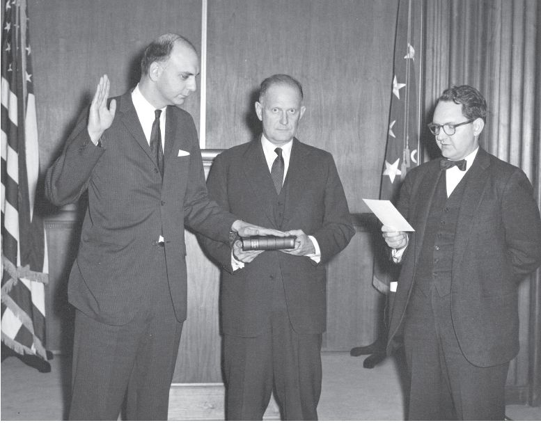 前美联储主席保罗·沃尔克逝世：曾服务6届总统，被骂赌徒，换来美国20年牛市