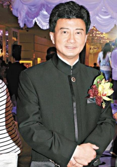 吴刚：《少林寺》钦定男主角，拍到半路换成李连杰，现状令人感慨