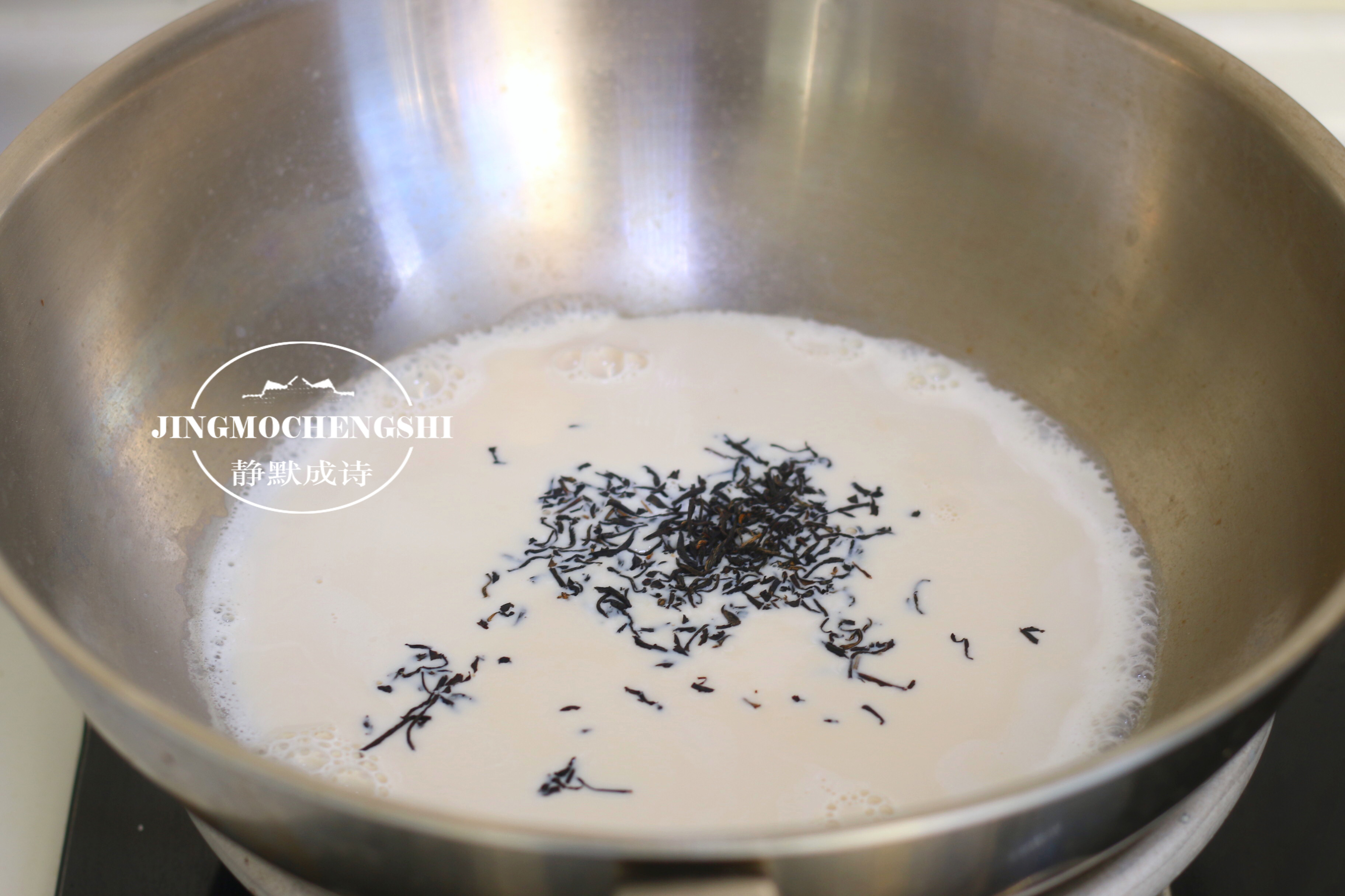 教你如何做手煮奶茶,在家怎么做奶茶不用锅煮