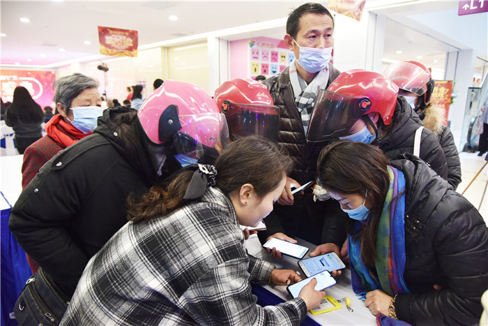 5G时代广场开业盛典华丽绽放