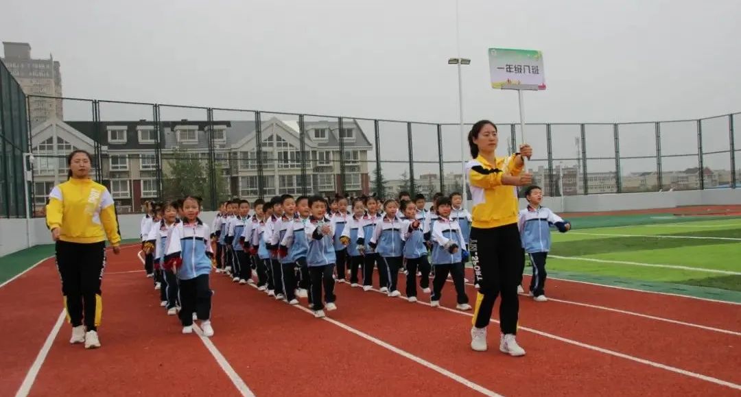 庆祝建党百年大型排舞展演西安,建党100周年校园啦啦操比赛