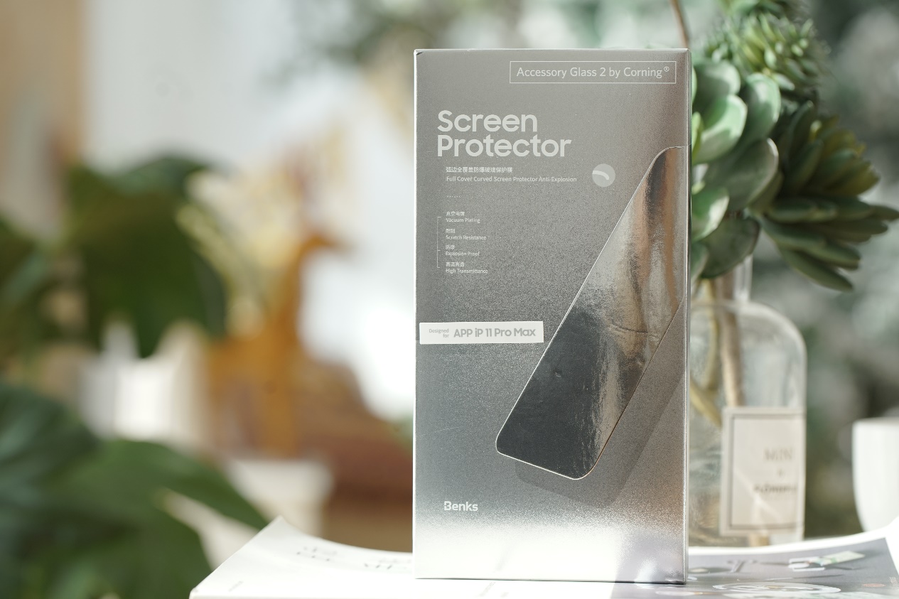 苹果15promax邦克仕康宁钢化膜,iphone15promax邦克仕康宁膜