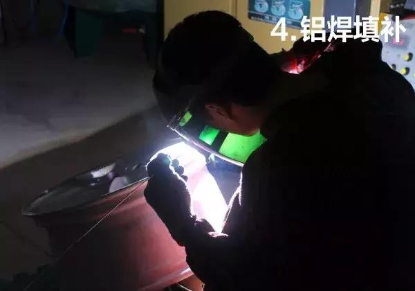 轮毂翻新后掉皮怎么修复,怎样修复受损的轮毂