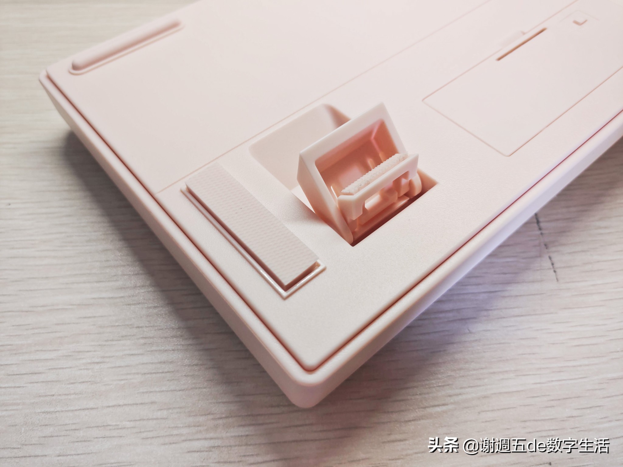 100元之内的书桌物品推荐,100cmx100cm书桌