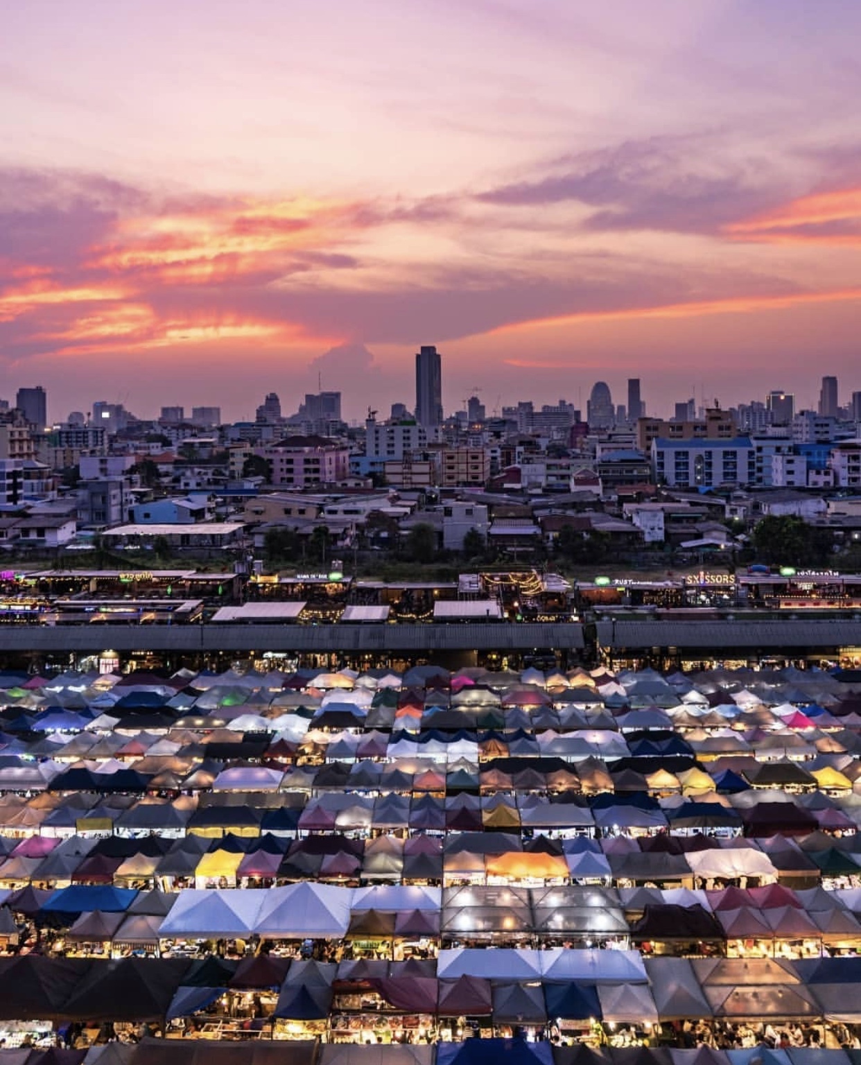 泰国曼谷旅游购物攻略视频,曼谷购物全攻略bigc