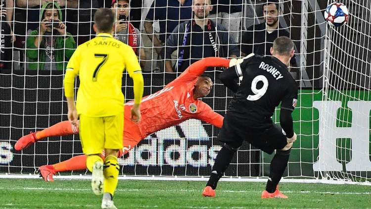 先是漏判再是“挡拆”，美国大联盟裁判的这一套操作你怎么评价？