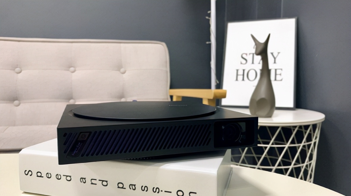 5款投影仪测评3000元投影仪怎么选,选择投影仪选啥牌子最好呢