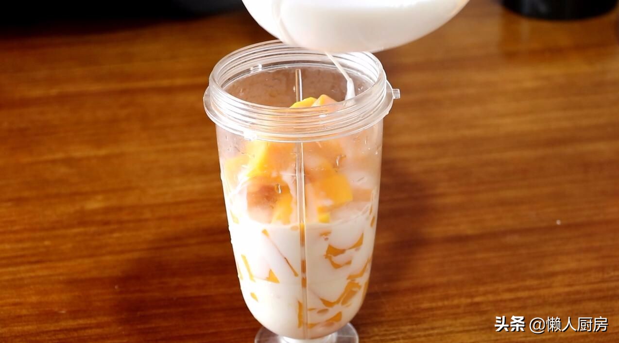 草莓慕斯蛋糕不用烤箱,不用打蛋器做慕斯蛋糕做法