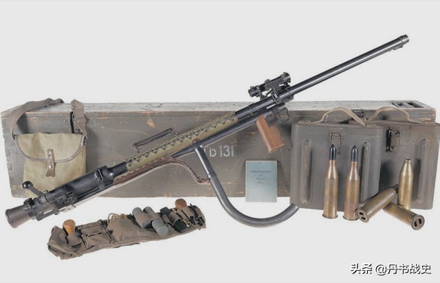 二战瑞典m37式冲锋枪,m2卡尔古斯塔夫反坦克榴弹发射器