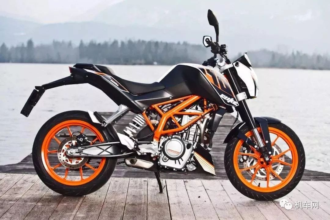 24款ktm390duke试驾,老款ktm390duke缺点