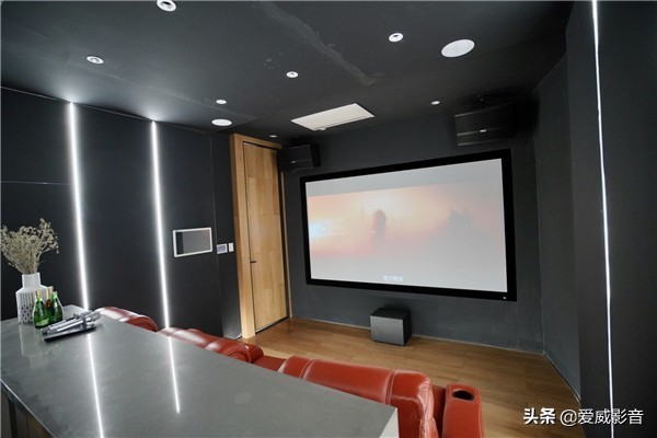 高级简约风大地震Cinenova影院