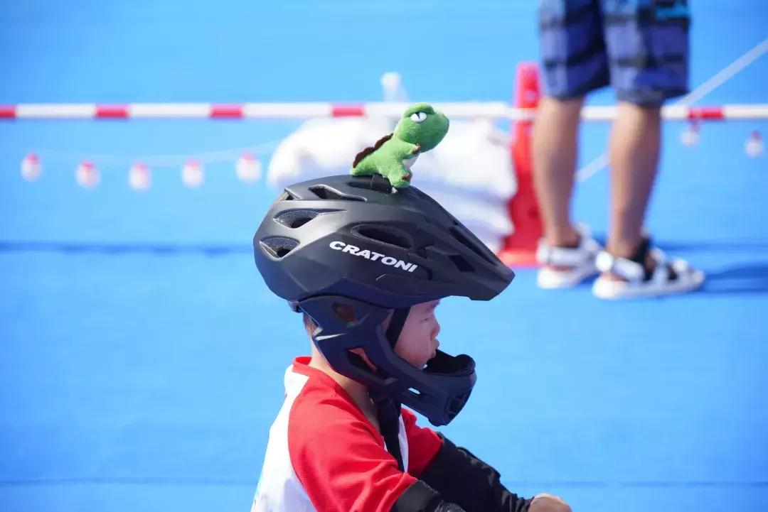 萌趣|来自全国650个萌娃在石梅湾艾美上演沙滩平衡车狂欢