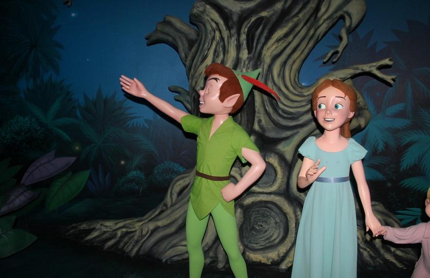 比方特受欢迎比长隆有趣，号称守护孩子童年的迪士尼到底有多好玩