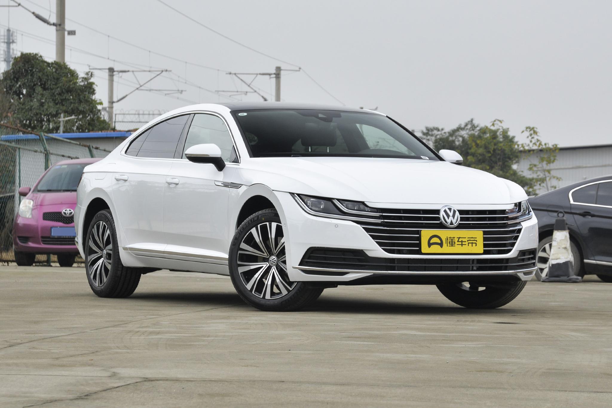 大众cc炫酷内饰图片,大众cc外观详细介绍