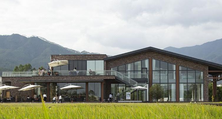 河源最好的温泉度假村,河源温泉度假村的泉眼