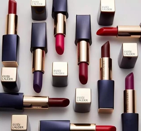 肖战为您代言的雅诗兰黛#333试色！一小时带货4000万