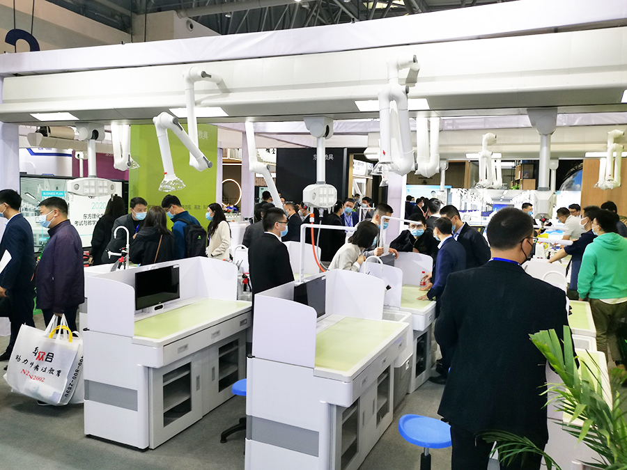 对话前沿：深层次探索实验教学与考试改革—专访东方教具产品经理