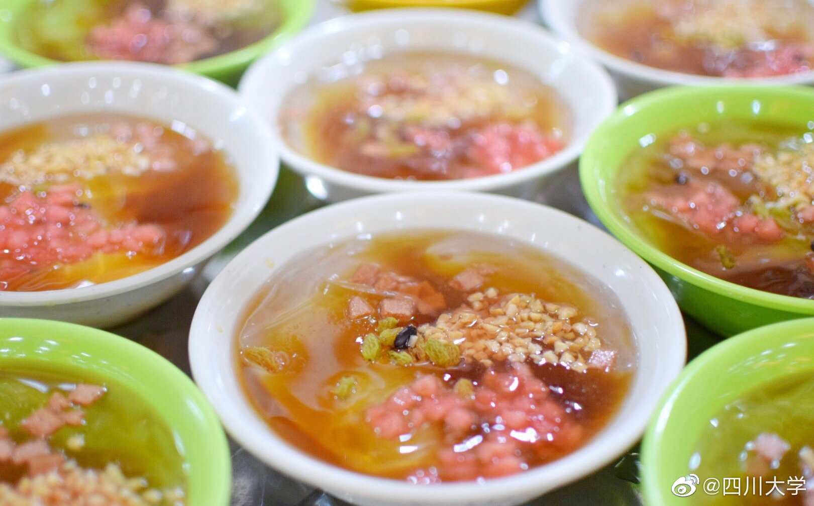 四川的大学食堂伙食,四川大学的饭菜好不好吃