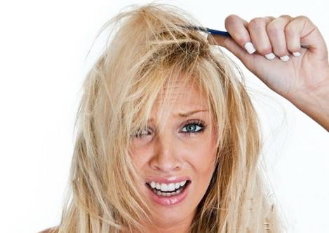 头皮痛而且脱发严重是怎么回事,头皮红起皮伴有脱发