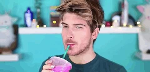 网红奶茶大盘点，高颜值又好喝赶紧做功课