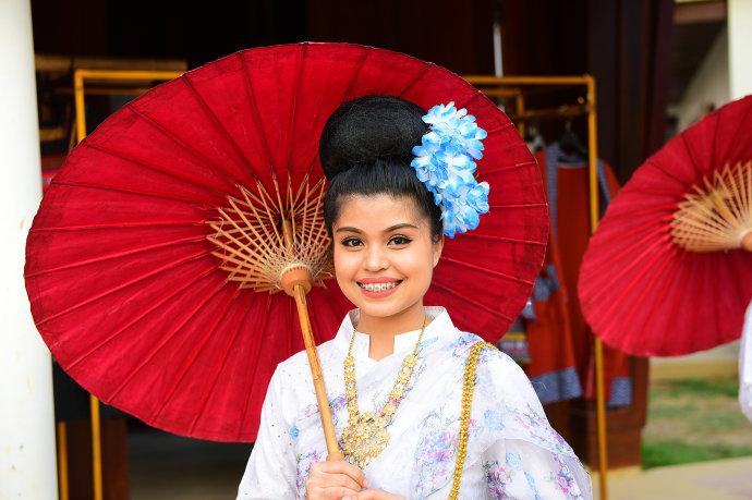 泰国暹罗古城打卡,超过半数中国游客前往泰国