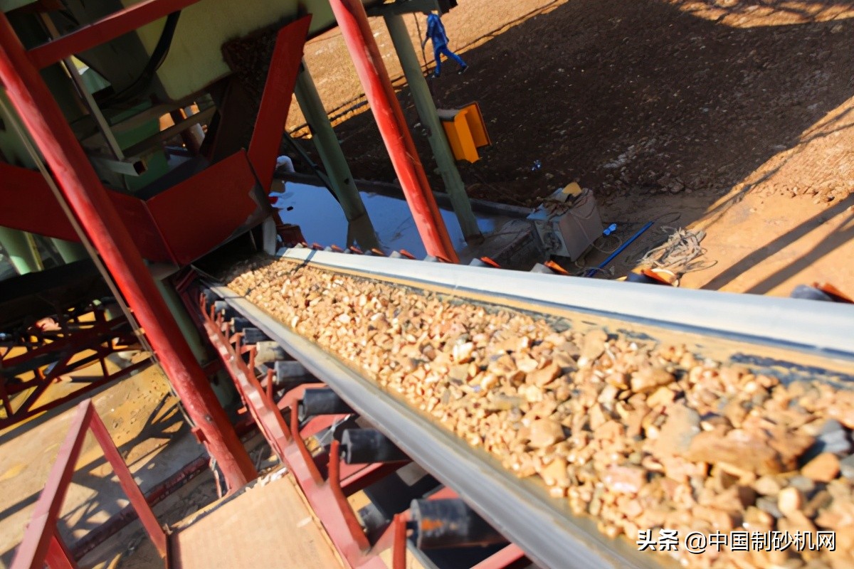 粘土的工具是干什么的,改良粘土用什么沙