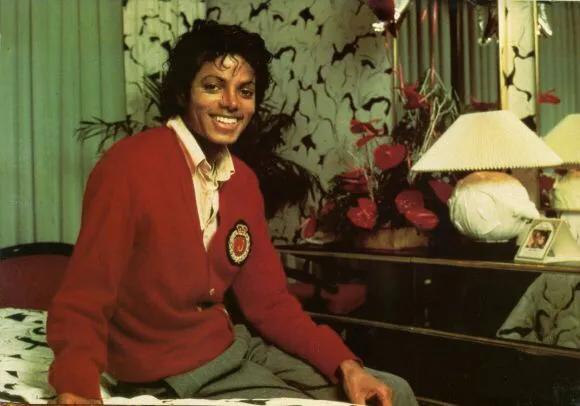 thriller是最畅销的专辑吗 (评价thriller这张专辑)