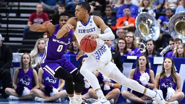 小个子面对防守紧逼怎么办,小个子防不住篮下怎么办