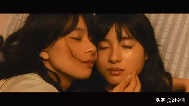 讲述换脸的电视剧,电影解说女人整容时的场景