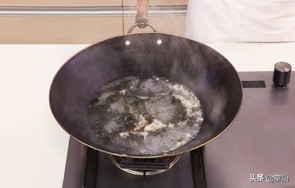 鲜嫩q弹的虾仁,馅大皮薄的虾仁馄饨