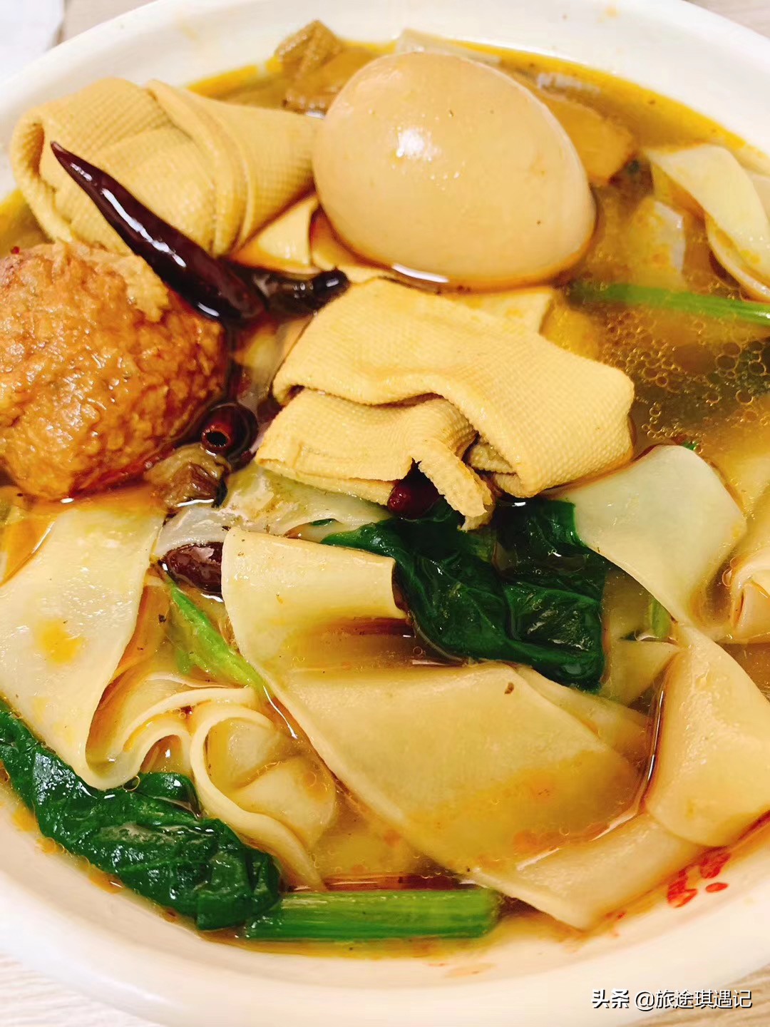 去石家庄吃一碗安徽正宗牛肉板面,石家庄兴起的板面叫安徽牛肉板面