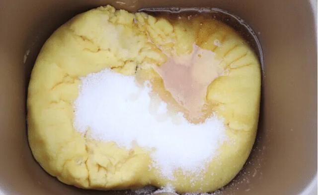 自己做的绿豆糕很粘牙是为啥,如何在家自制绿豆糕