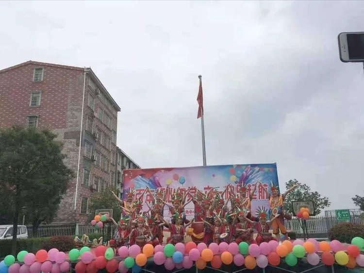 幼儿园百年华诞童心向党环创,岳阳县鹿角中心幼儿园